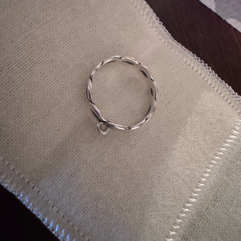 RETIRED James Avery Twisted Sterling Silver Ring